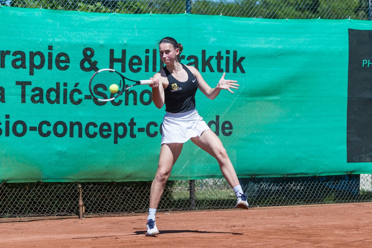 Bild 430 - VfL Westercelle - Rahlstedter HTC : Ergebnis: 2:7